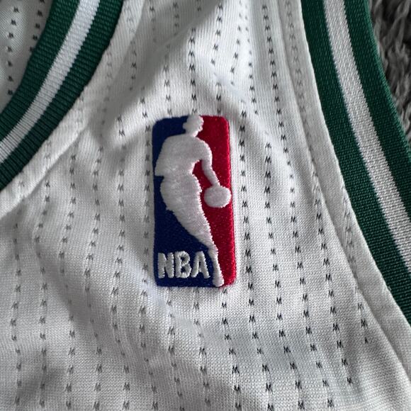 Autographed 2010 Adidas Rev 30 Jermaine O'Neal NBA Boston Celtics Jersey JSA COA - Picture 8 of 16